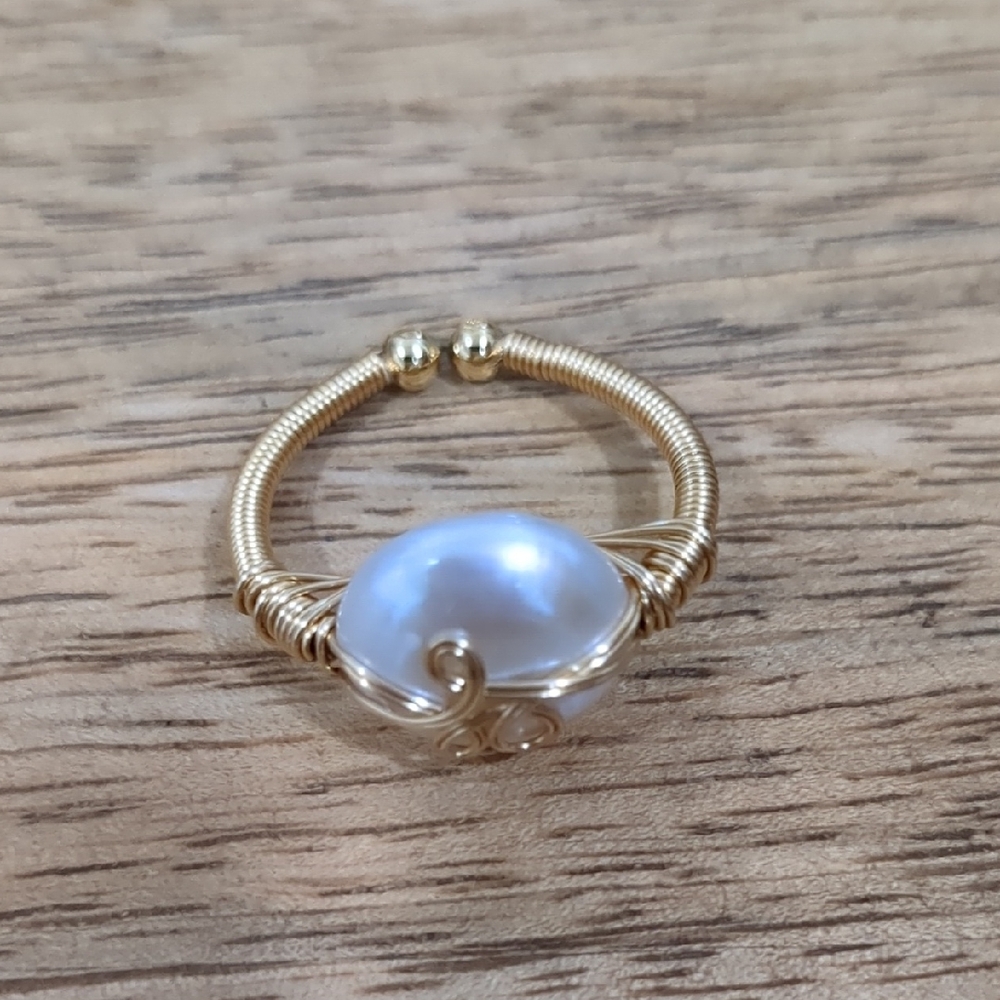 Genuine Button Pearl Ring